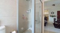 Bathroom 1 - 6 square meters of property in Longlake 