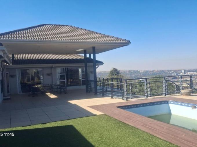 4 Bedroom House for Sale For Sale in Linksfield Ridge - MR681554