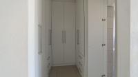 Main Bedroom - 28 square meters of property in The Orchards