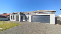 3 Bedroom 2 Bathroom Freehold Residence for Sale for sale in The Orchards