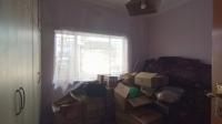 Bed Room 1 - 14 square meters of property in Clubview