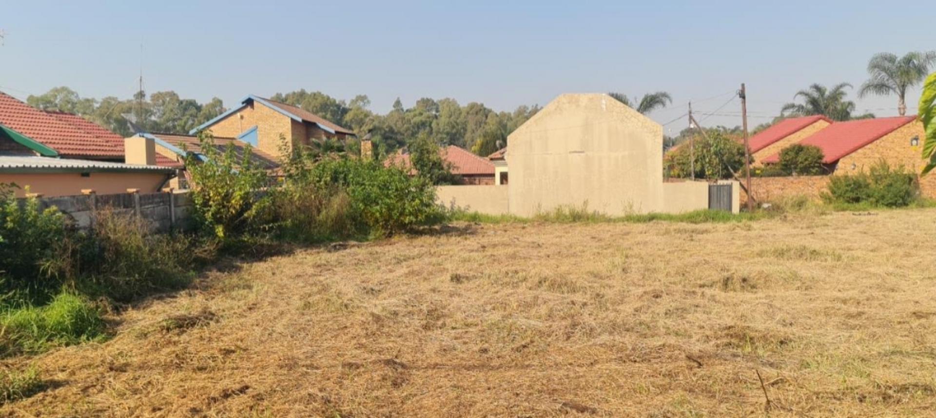  of property in Lyttelton Manor