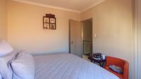 Bed Room 1 - 11 square meters of property in Kosmosdal