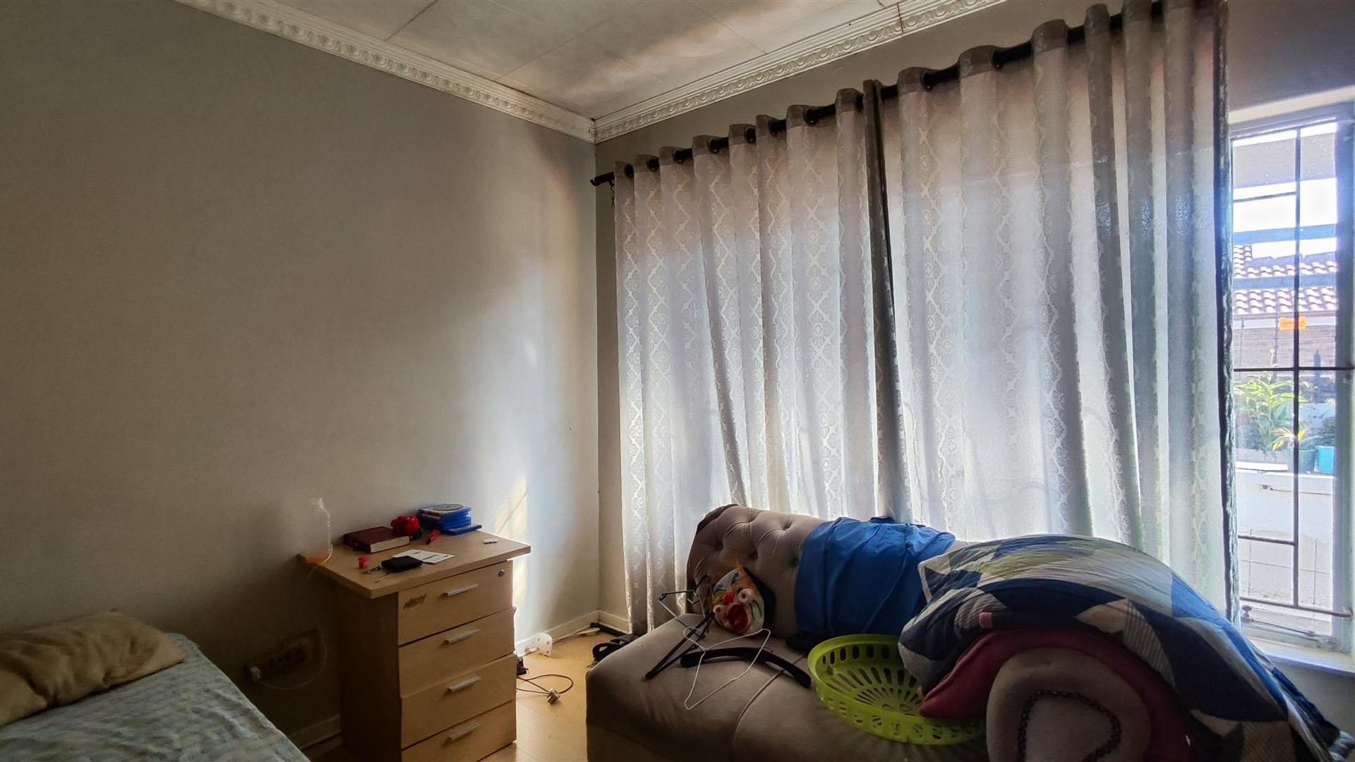 Bed Room 3 - 12 square meters of property in Birch Acres