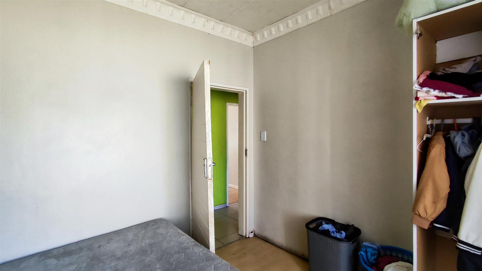 Bed Room 2 - 11 square meters of property in Birch Acres