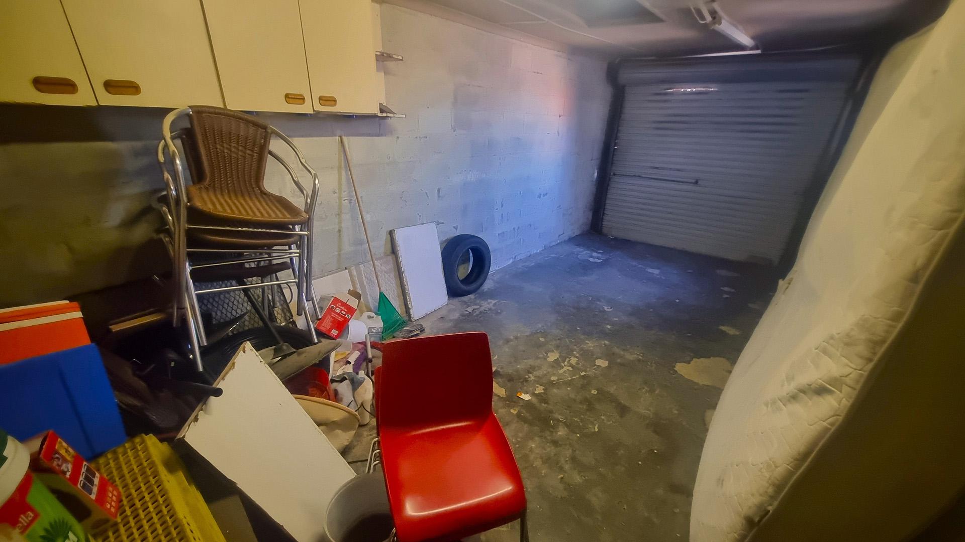 Garage of property in Ilitha Park