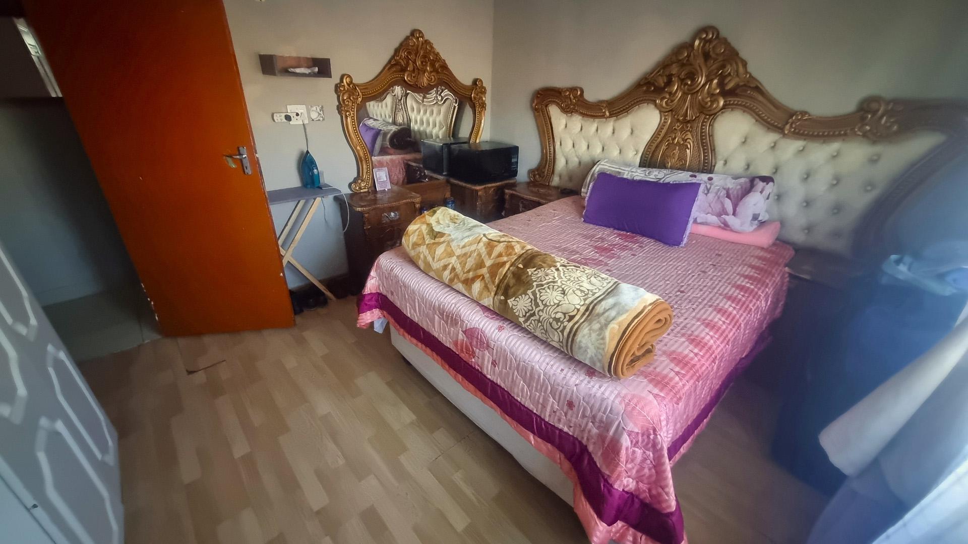 Bed Room 2 of property in Ilitha Park