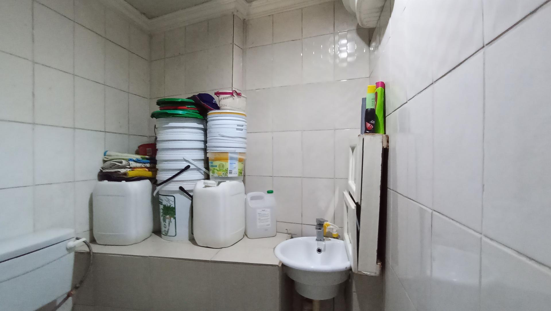 Bathroom 3+ - 9 square meters of property in Hurst Hill