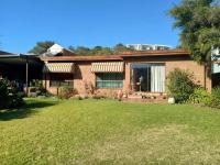 of property in Glenvista