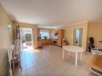  of property in Glenvista
