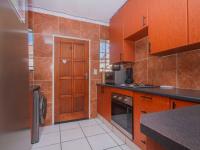  of property in Honeydew Ridge