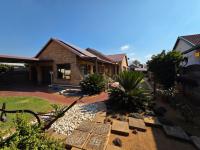 3 Bedroom 2 Bathroom House for Sale for sale in Florentia