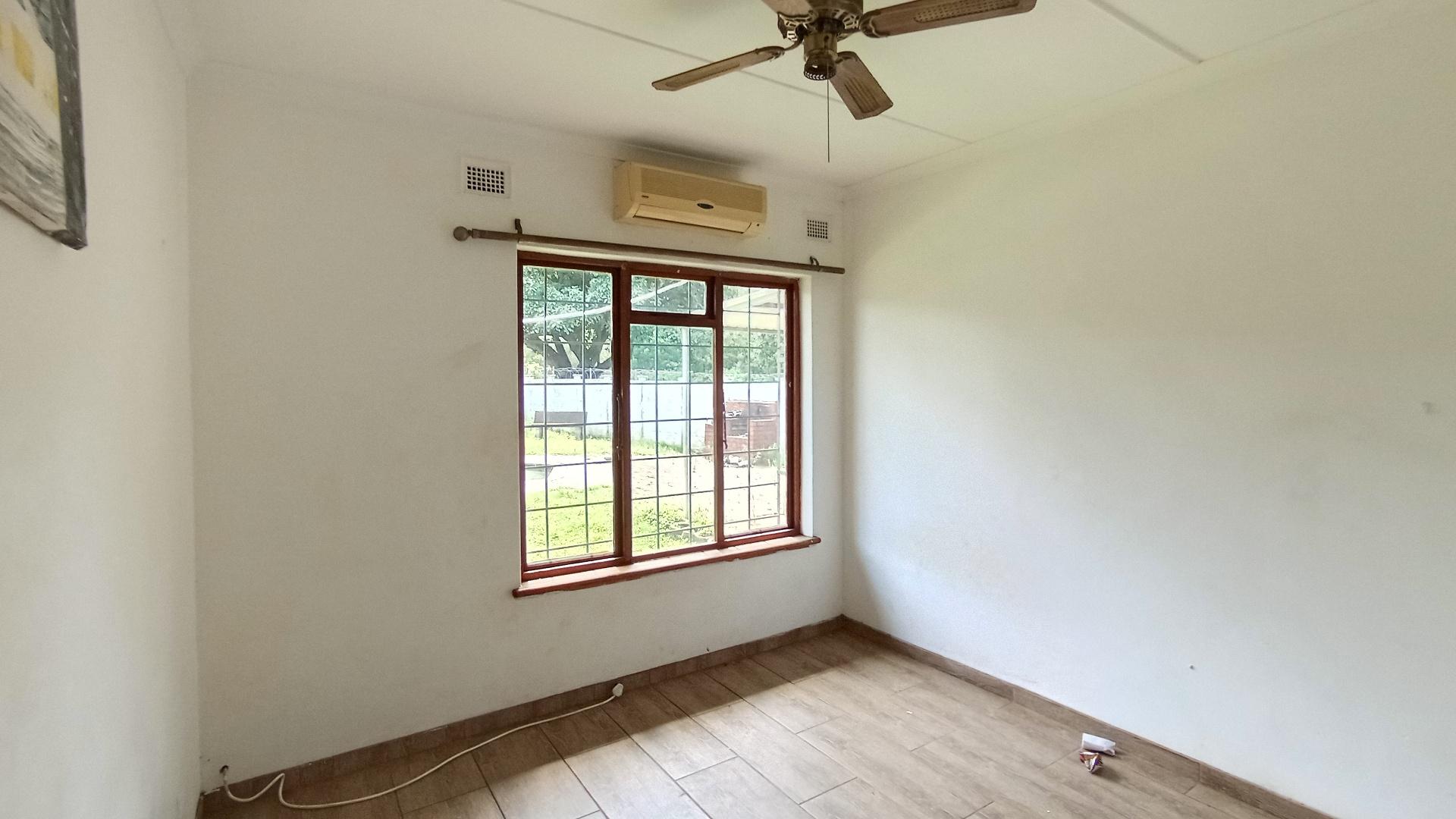 Bed Room 2 - 14 square meters of property in Veld En Vlei