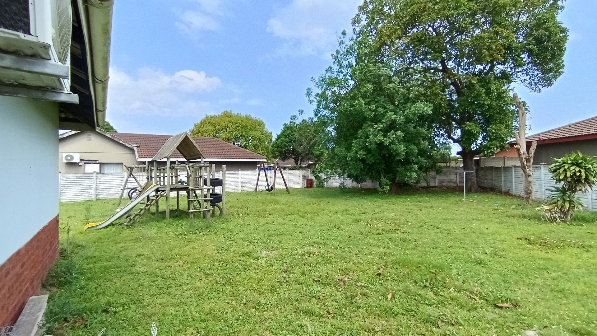 Backyard of property in Veld En Vlei
