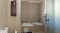 Bathroom 1 - 7 square meters of property in Erand Gardens