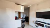 Lounges - 12 square meters of property in Windmill Park