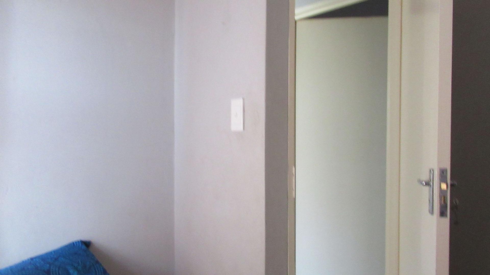 Bed Room 1 - 6 square meters of property in Tirong 