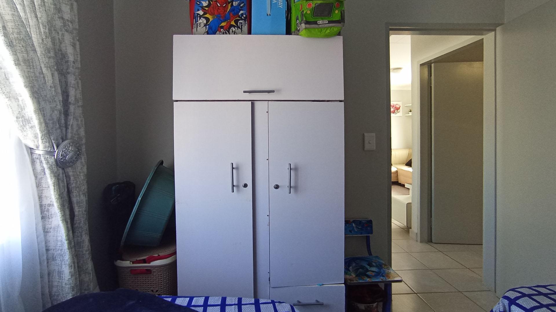 Bed Room 2 - 9 square meters of property in Roodeplaat