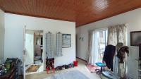 Main Bedroom - 22 square meters of property in Cowies Hill Park