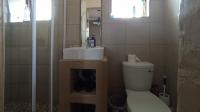 Bathroom 1 - 3 square meters of property in Midstream Estate