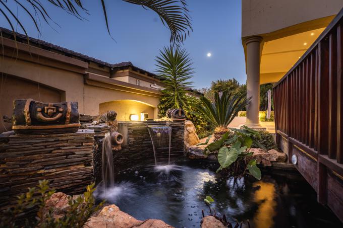 6 Bedroom Freehold Residence for Sale For Sale in Blue Valley Golf Estate - MR681693