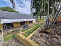  of property in Queensburgh