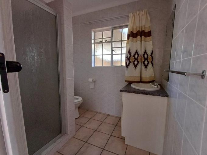 2 Bedroom Simplex for Sale For Sale in Bela-Bela (Warmbad) - MR681755