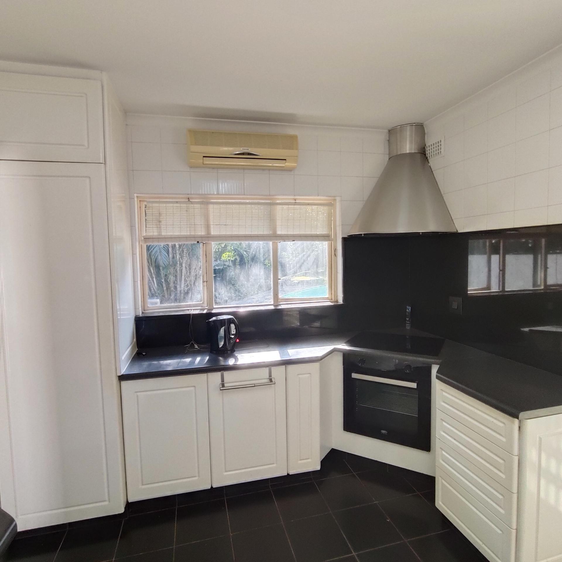  of property in Kloof 
