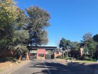  of property in Glenvista