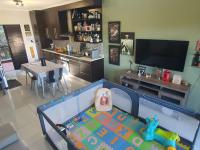 of property in Glenvista