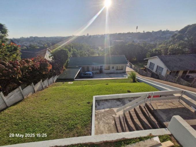 3 Bedroom House for Sale For Sale in Mount Vernon  - MR681846