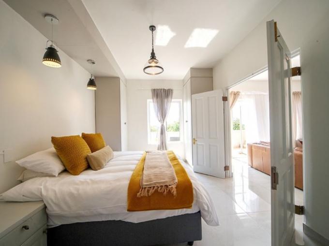 1 Bedroom Apartment to Rent in Illovo - Property to rent - MR681855