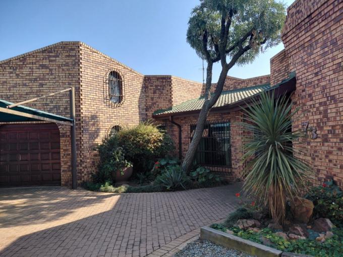 4 Bedroom House for Sale For Sale in Nigel - MR681859