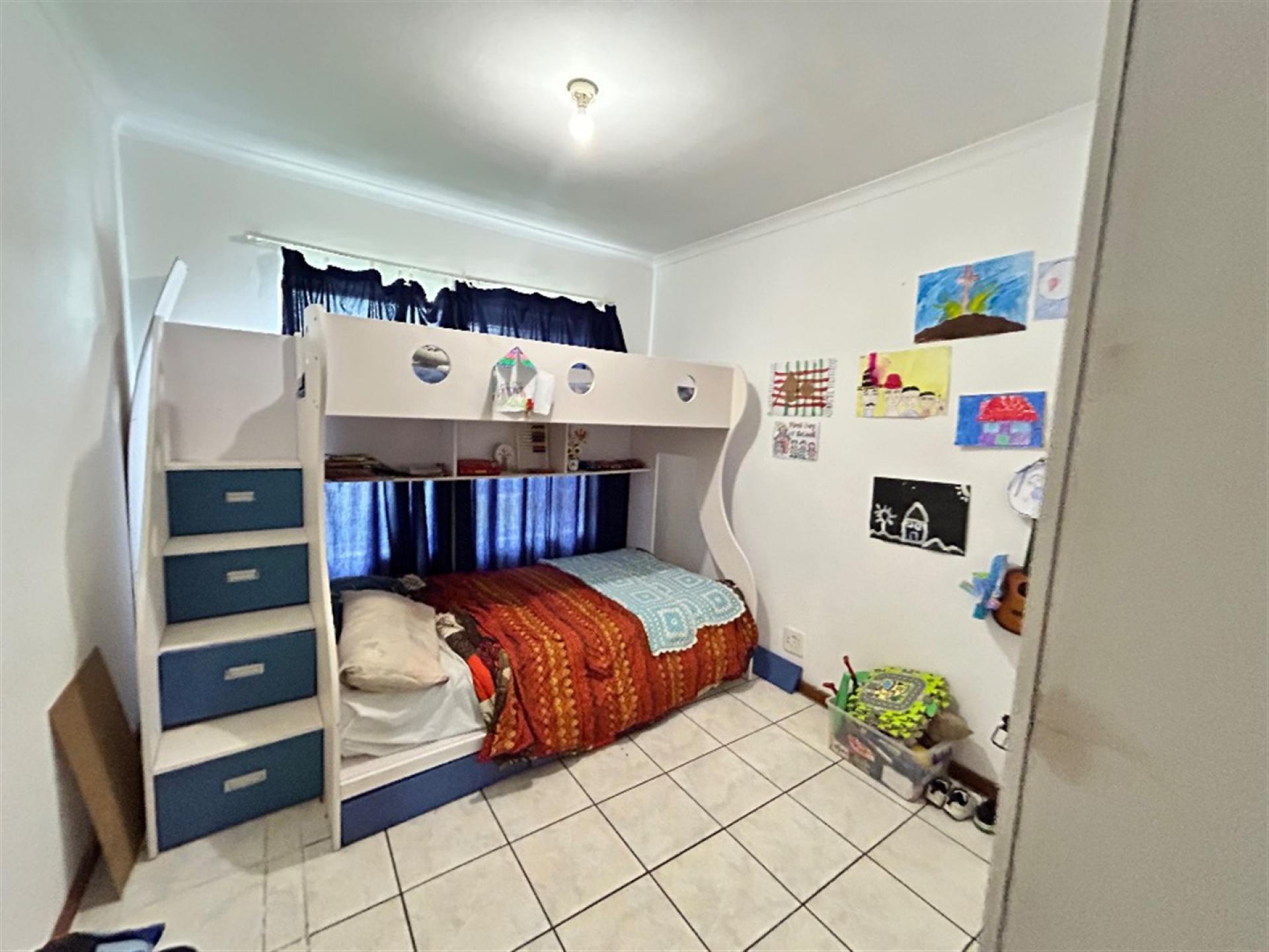 Bed Room 1 of property in Kuils River
