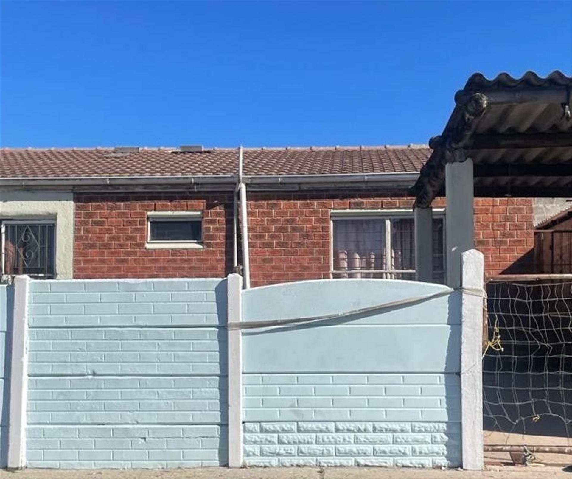 Front View of property in Mitchells Plain
