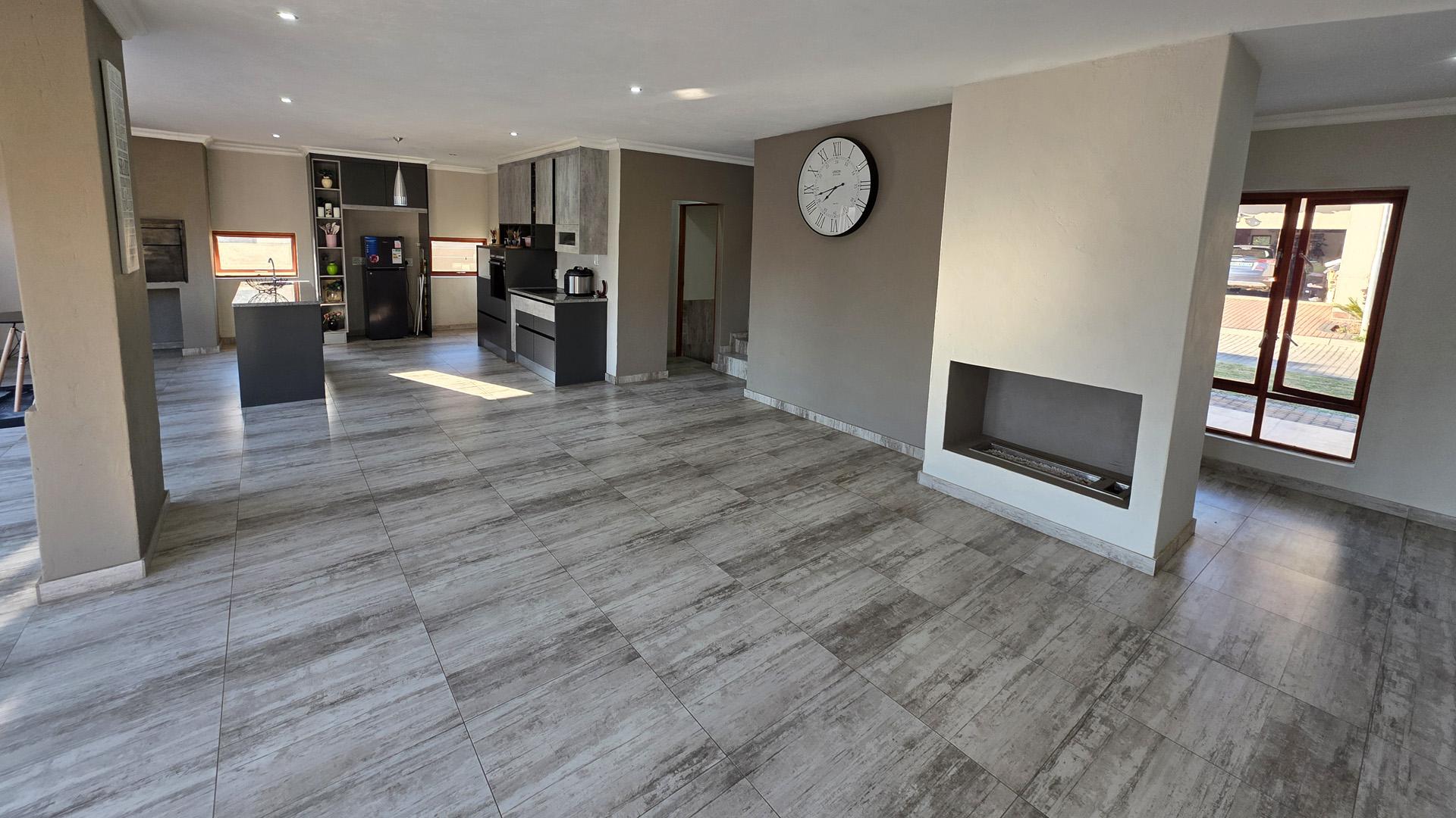 Lounges of property in Xanadu Eco Park