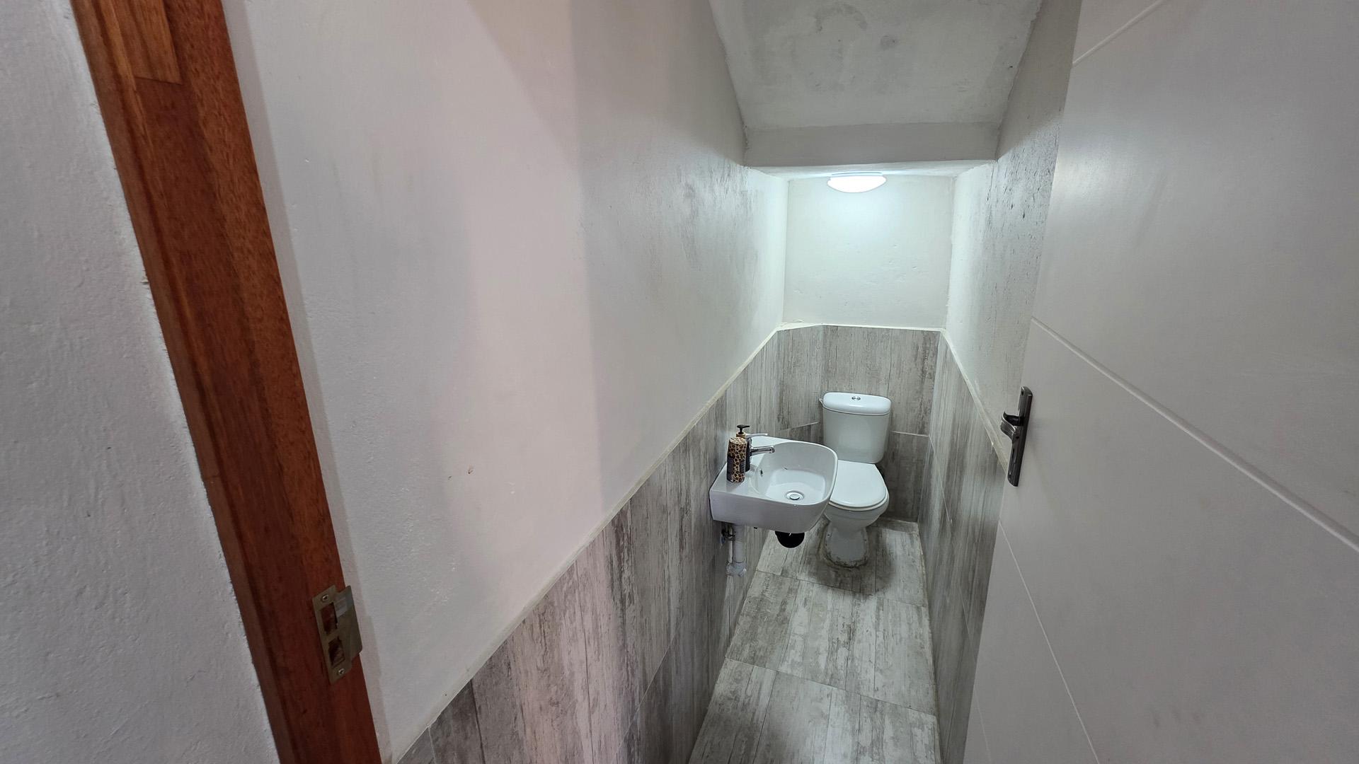 Guest Toilet of property in Xanadu Eco Park