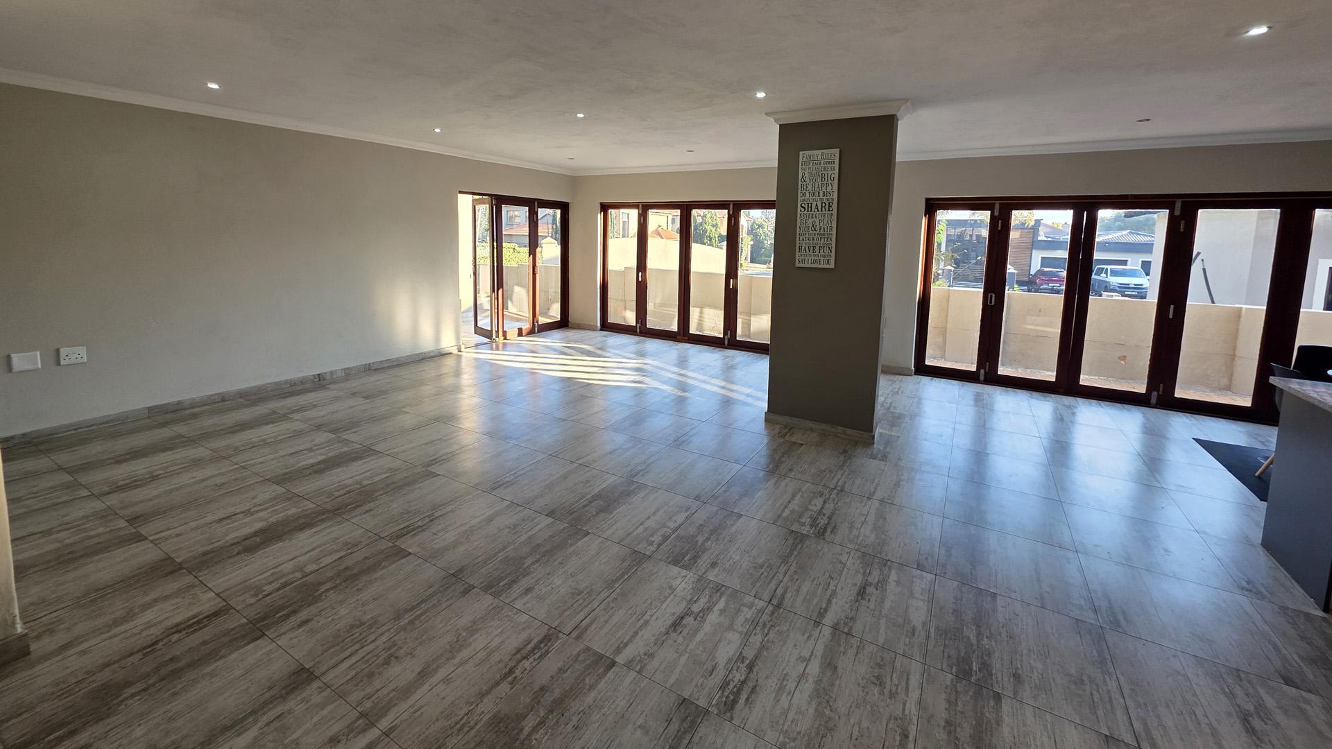 Lounges of property in Xanadu Eco Park