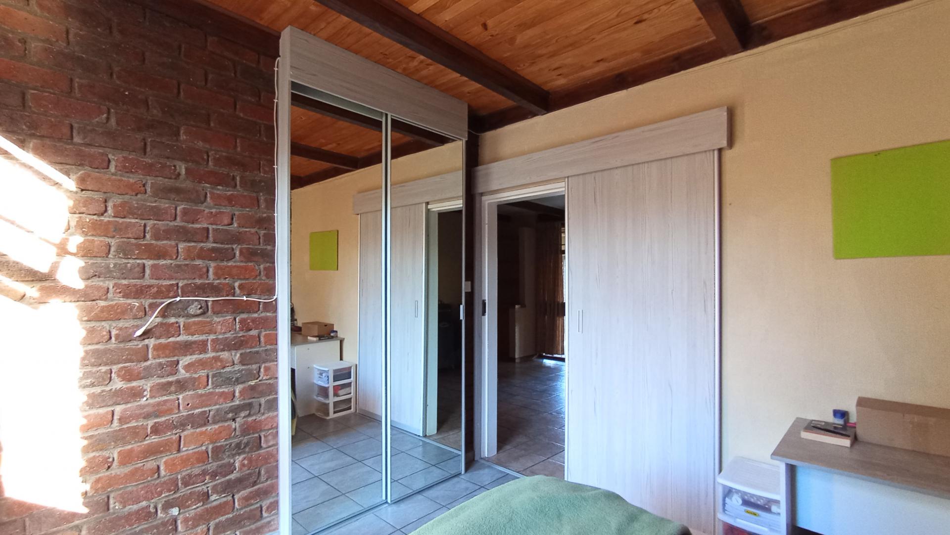 Bed Room 2 - 14 square meters of property in Constantia Kloof