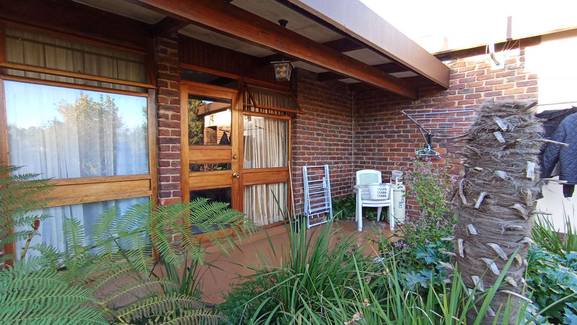 Front View of property in Constantia Kloof