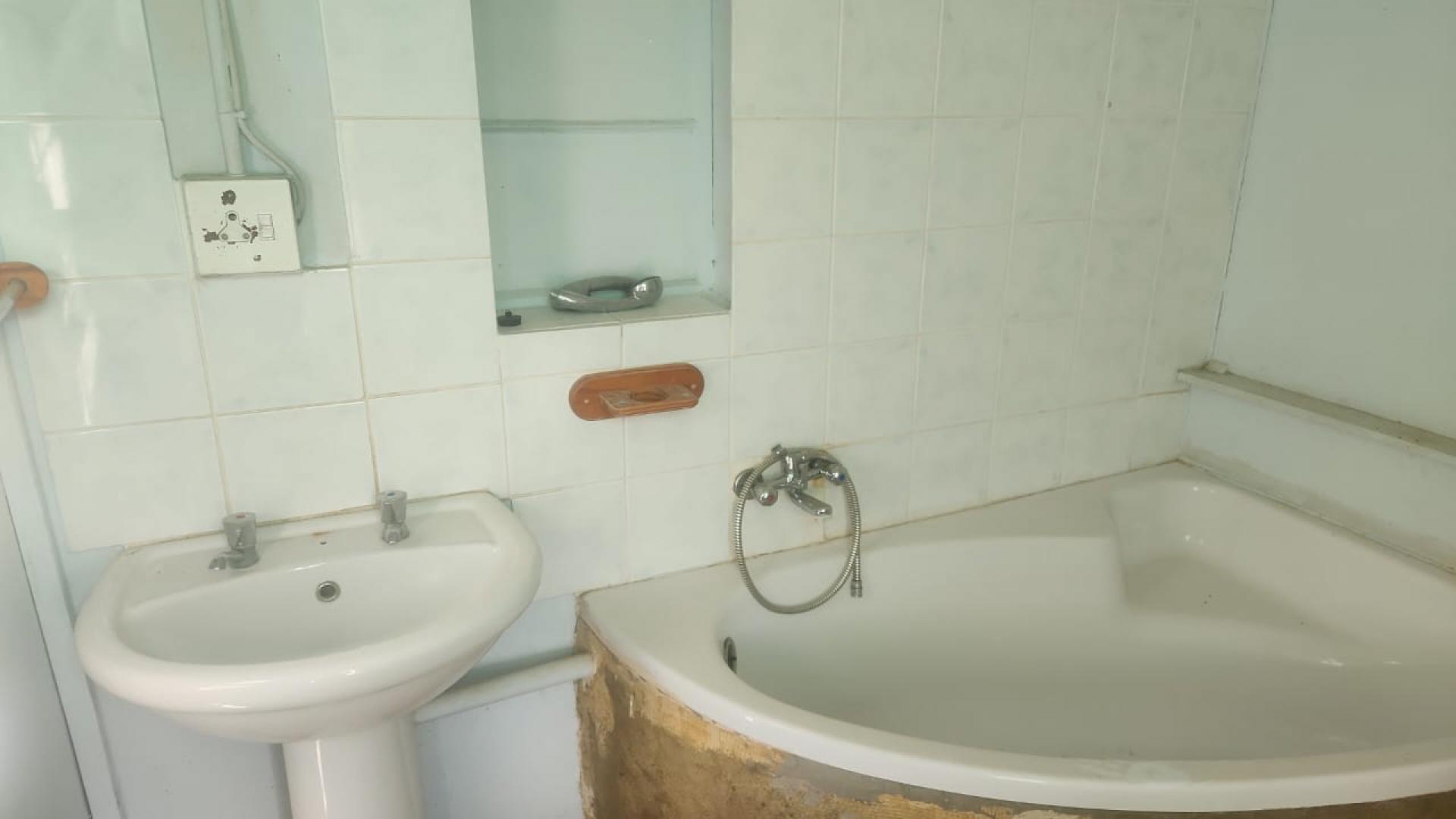 Bathroom 1 of property in Williston