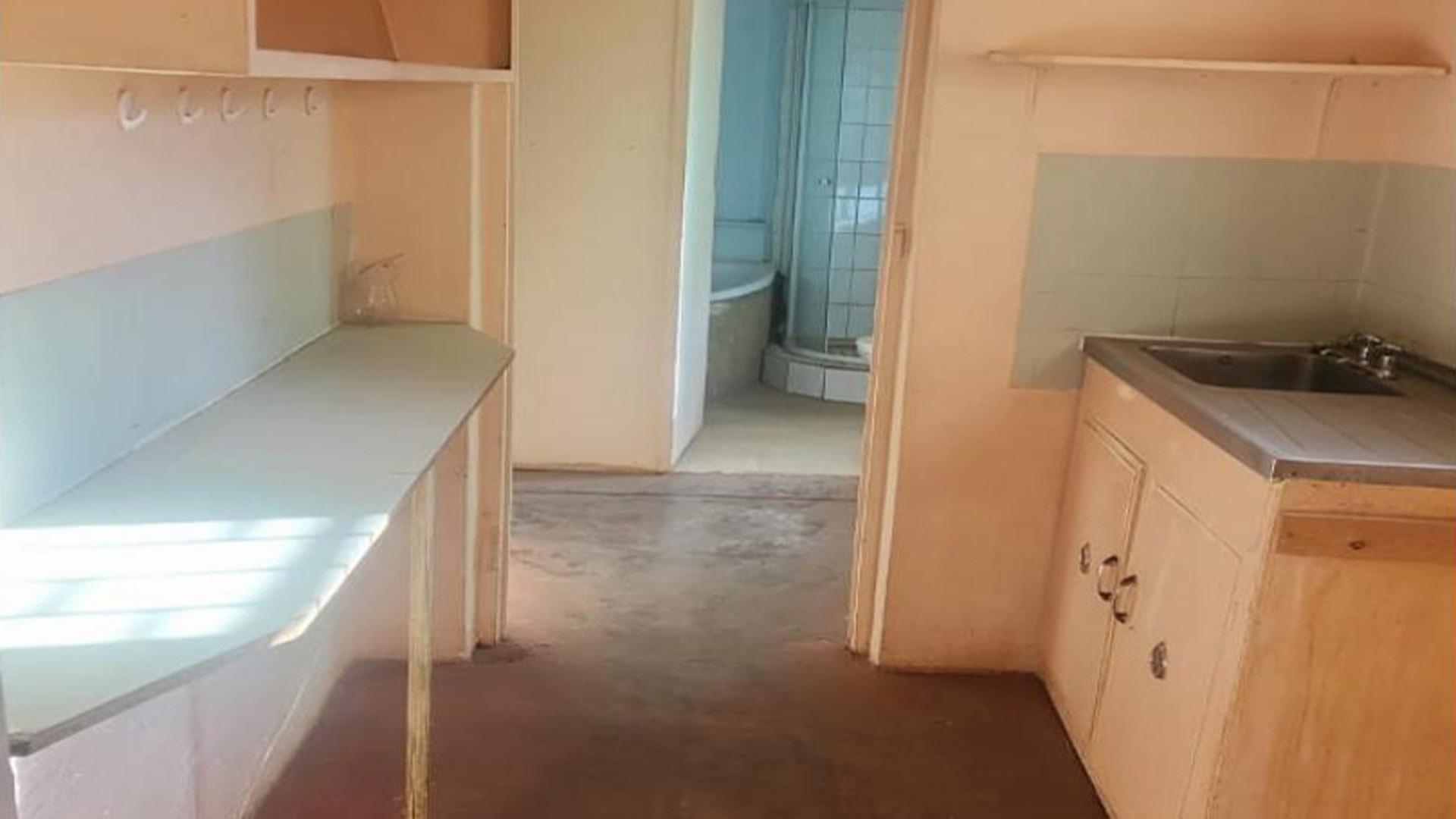 Kitchen of property in Williston