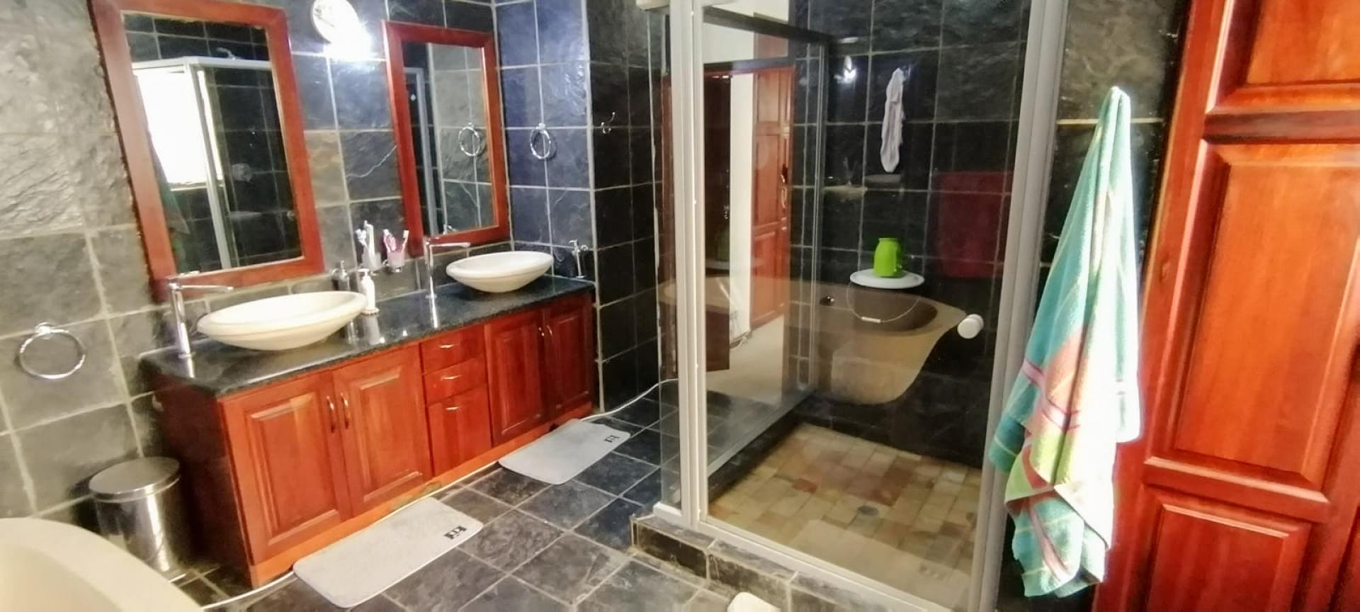  of property in Northcliff