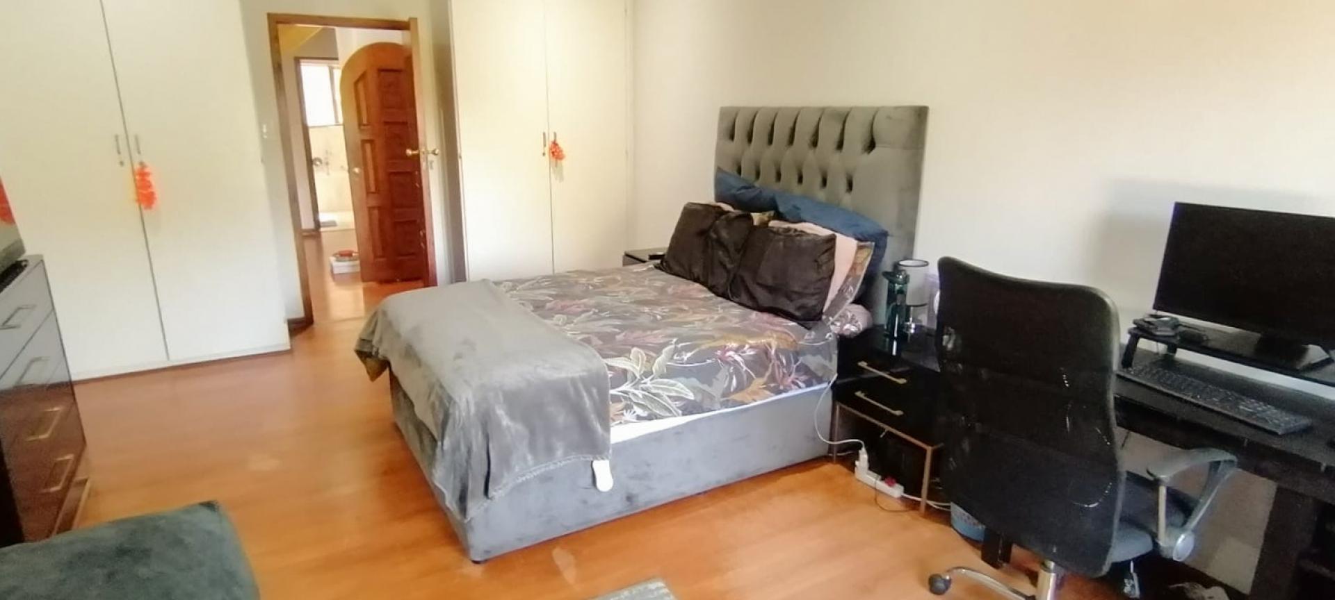  of property in Northcliff