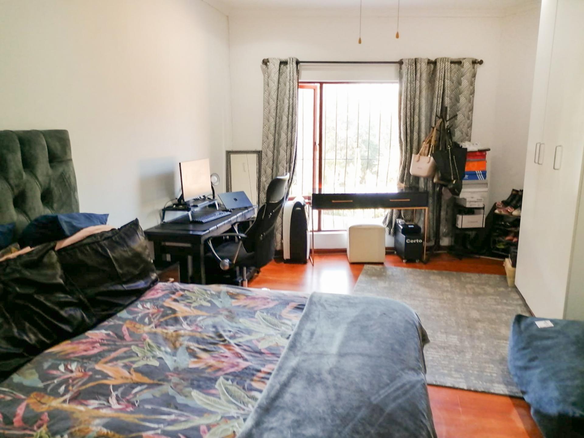  of property in Northcliff