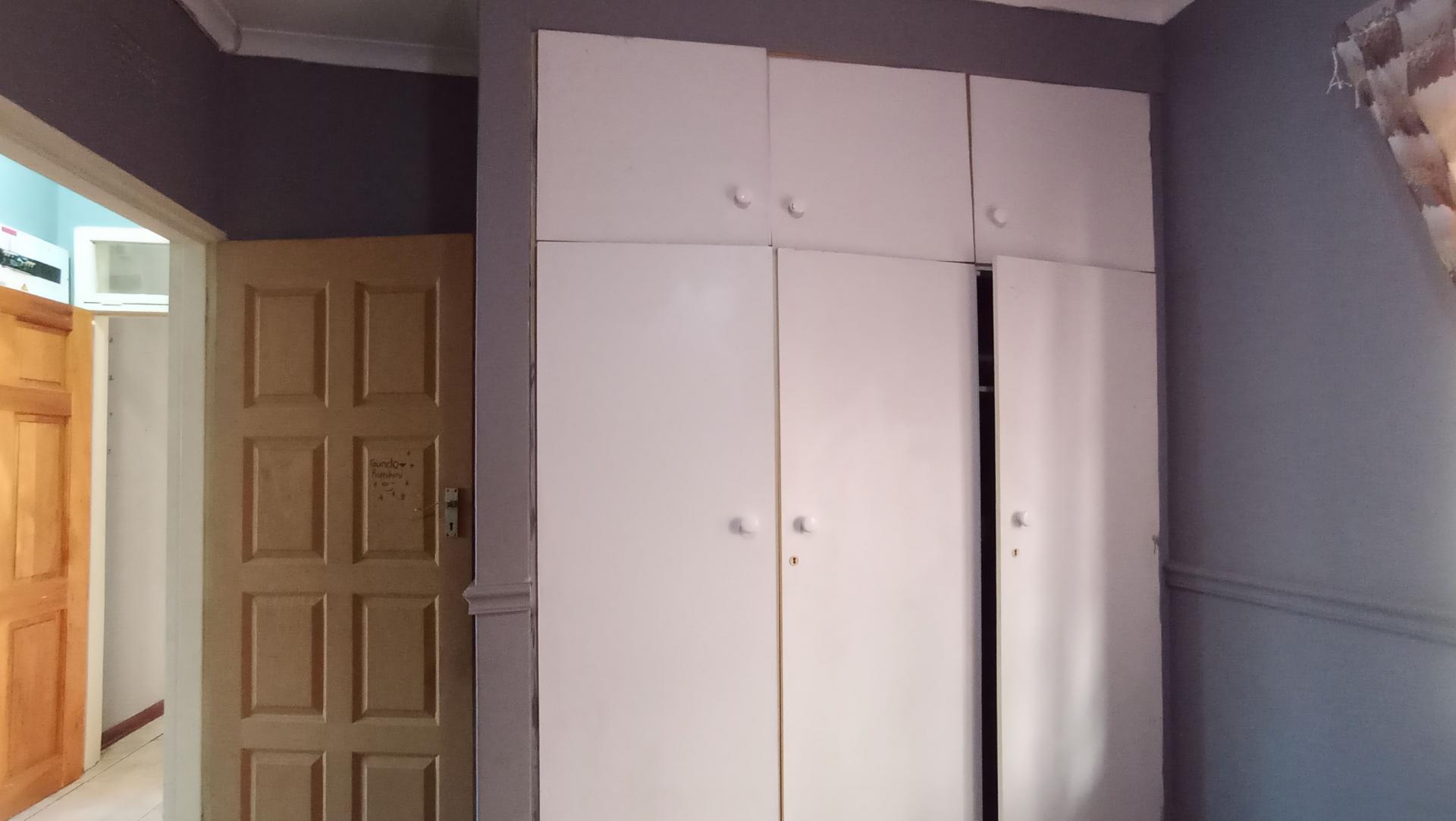 Bed Room 2 - 11 square meters of property in Westdene (JHB)