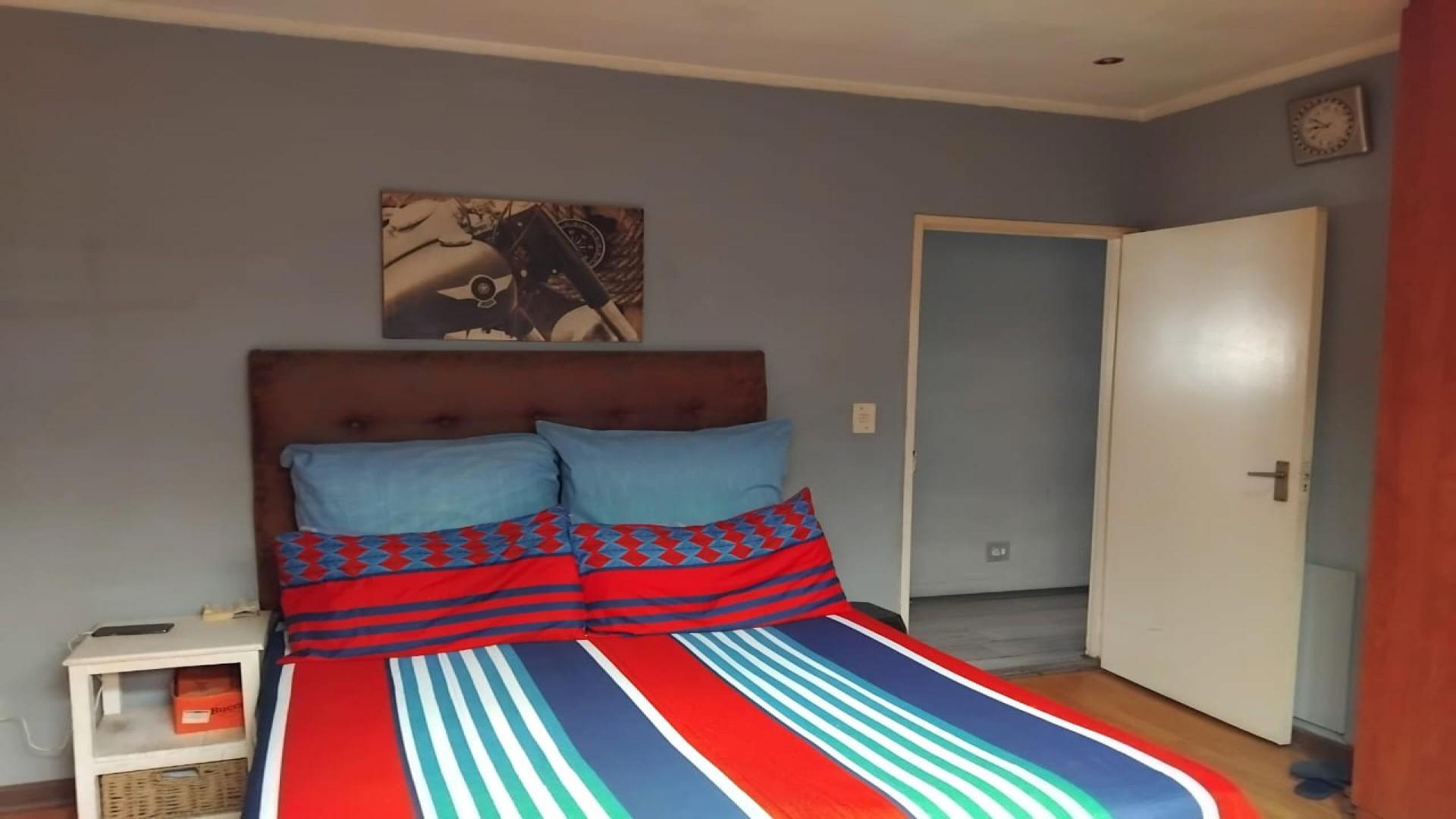 Bed Room 1 of property in Lavender Hill