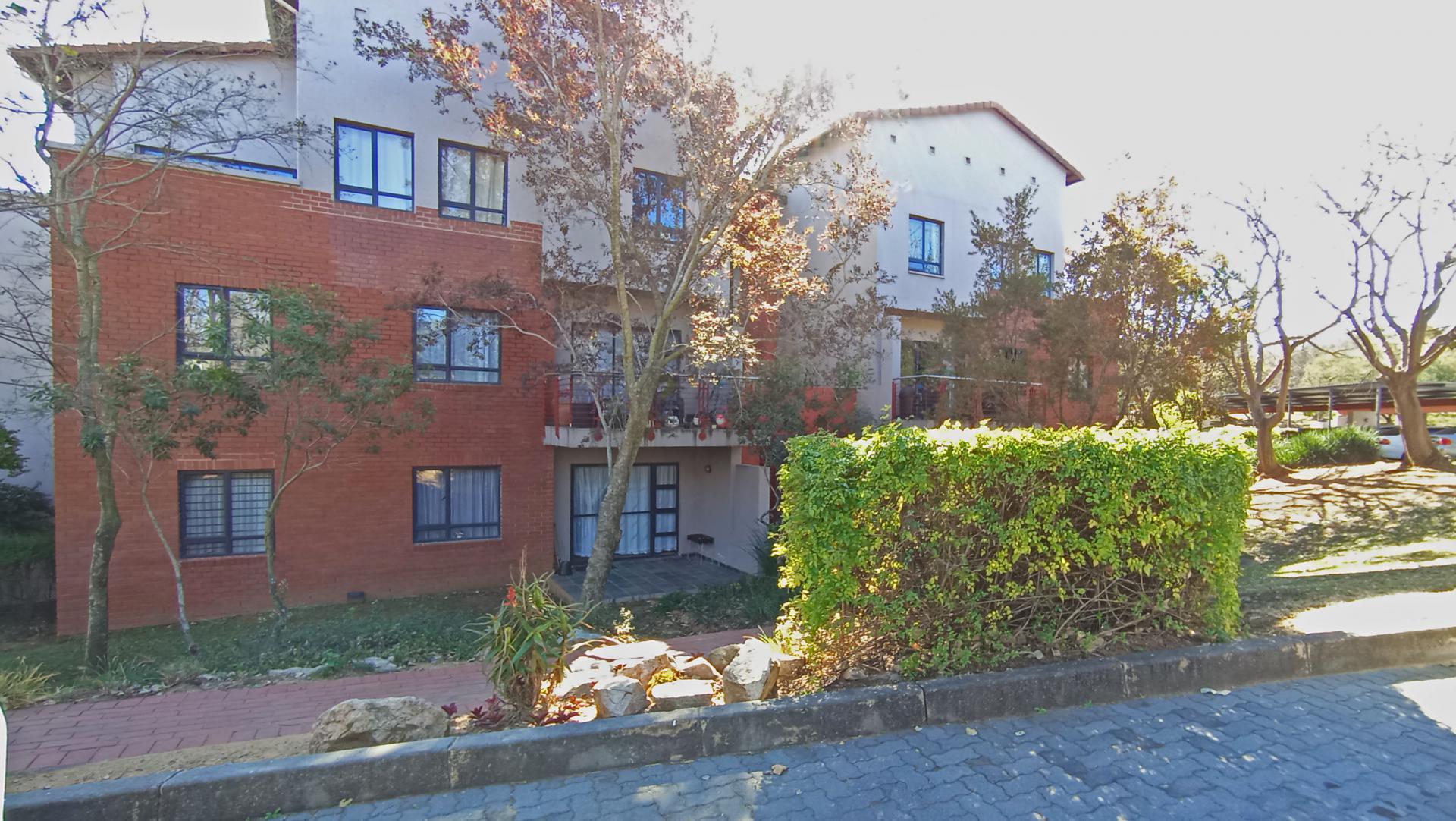 Front View of property in Jackal Creek Golf Estate
