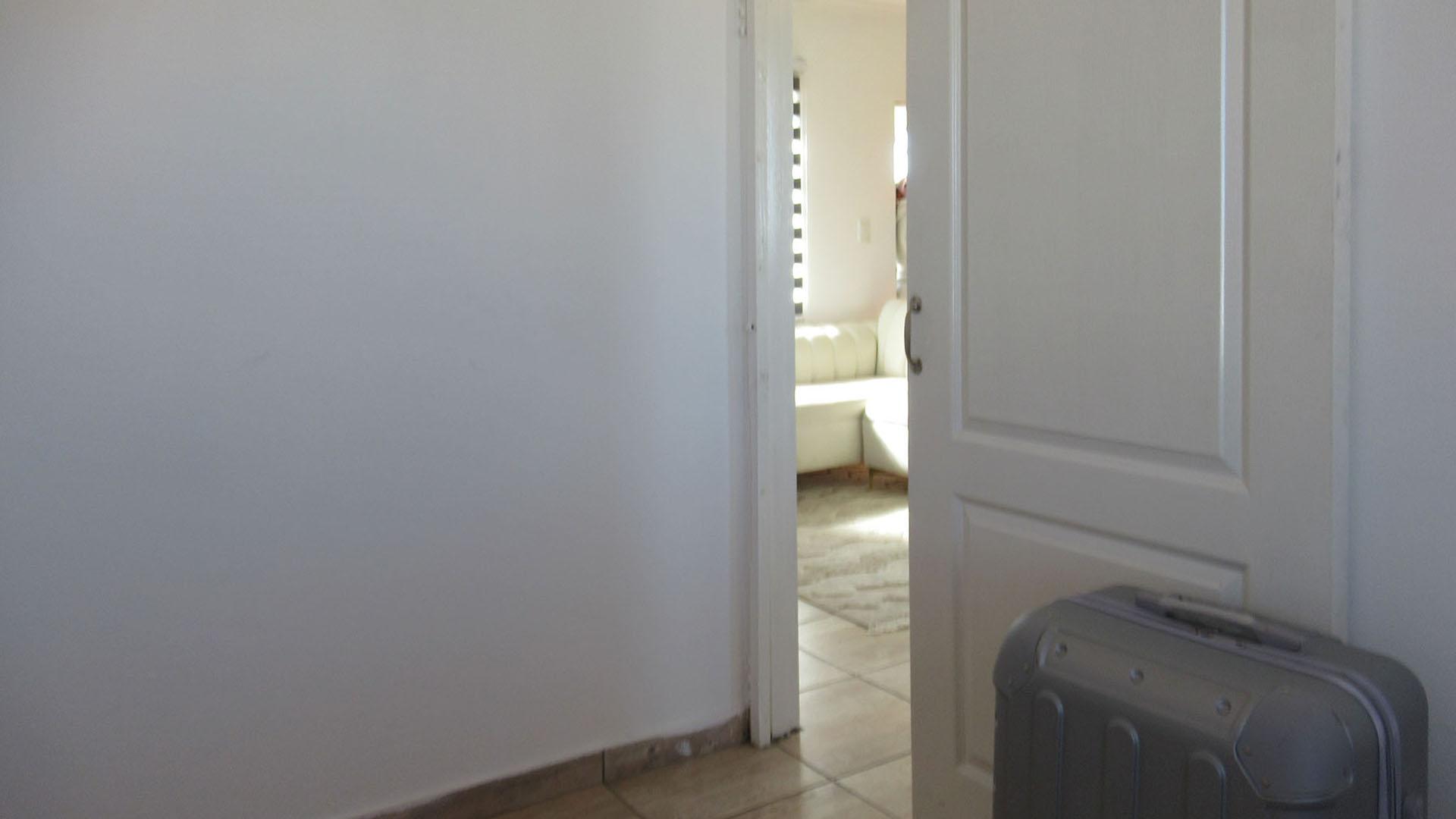 Bed Room 1 - 8 square meters of property in Fleurhof