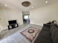  of property in Queensburgh